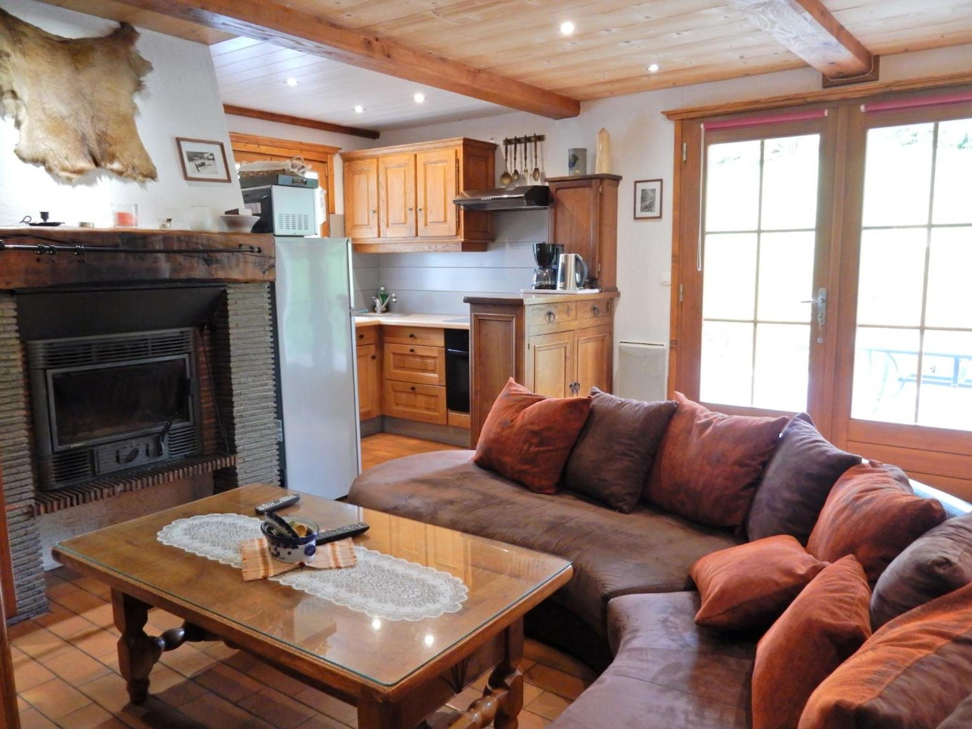 Charming Chalet In Ventron With Terrace Екстер'єр фото