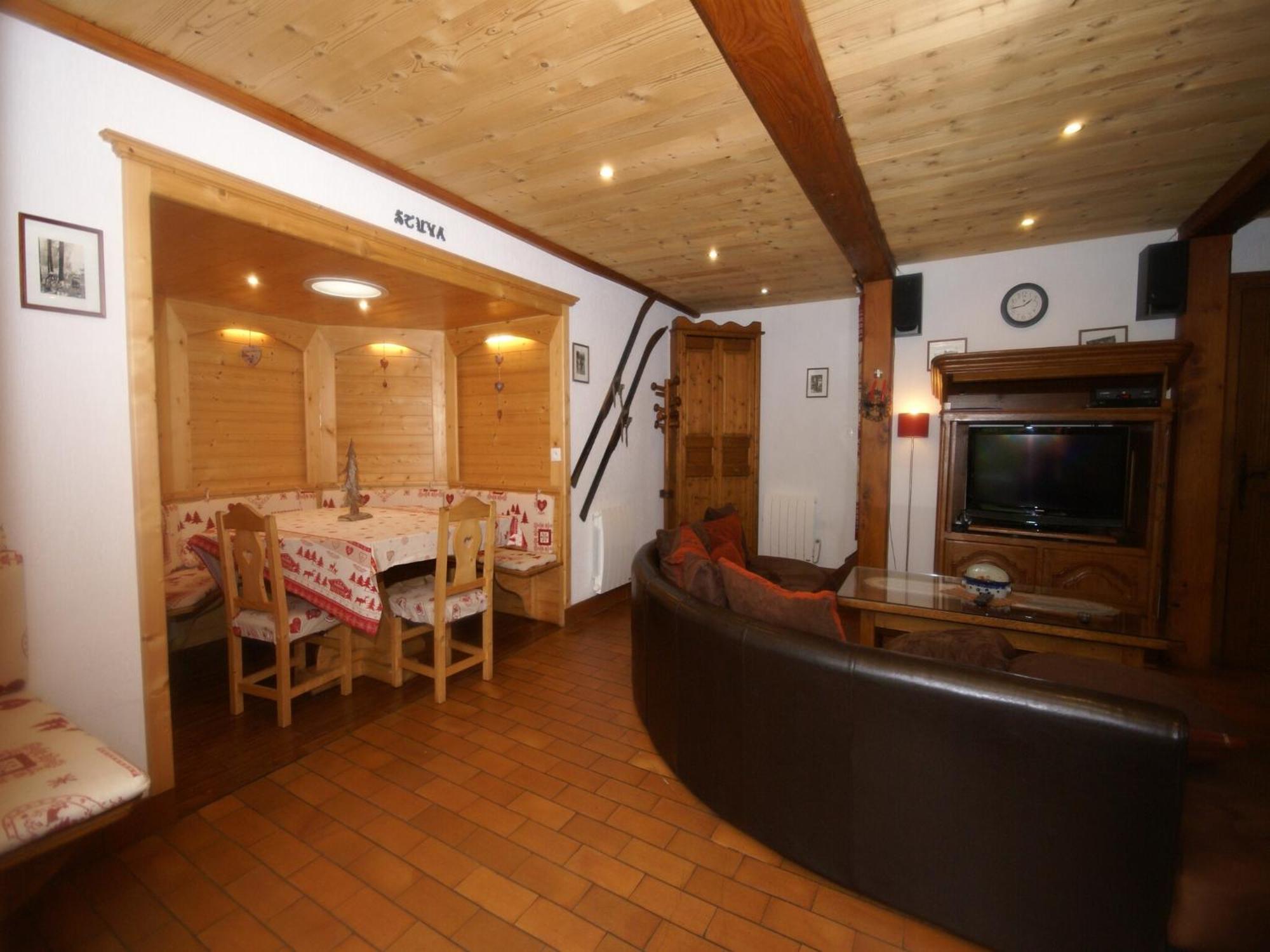 Charming Chalet In Ventron With Terrace Екстер'єр фото